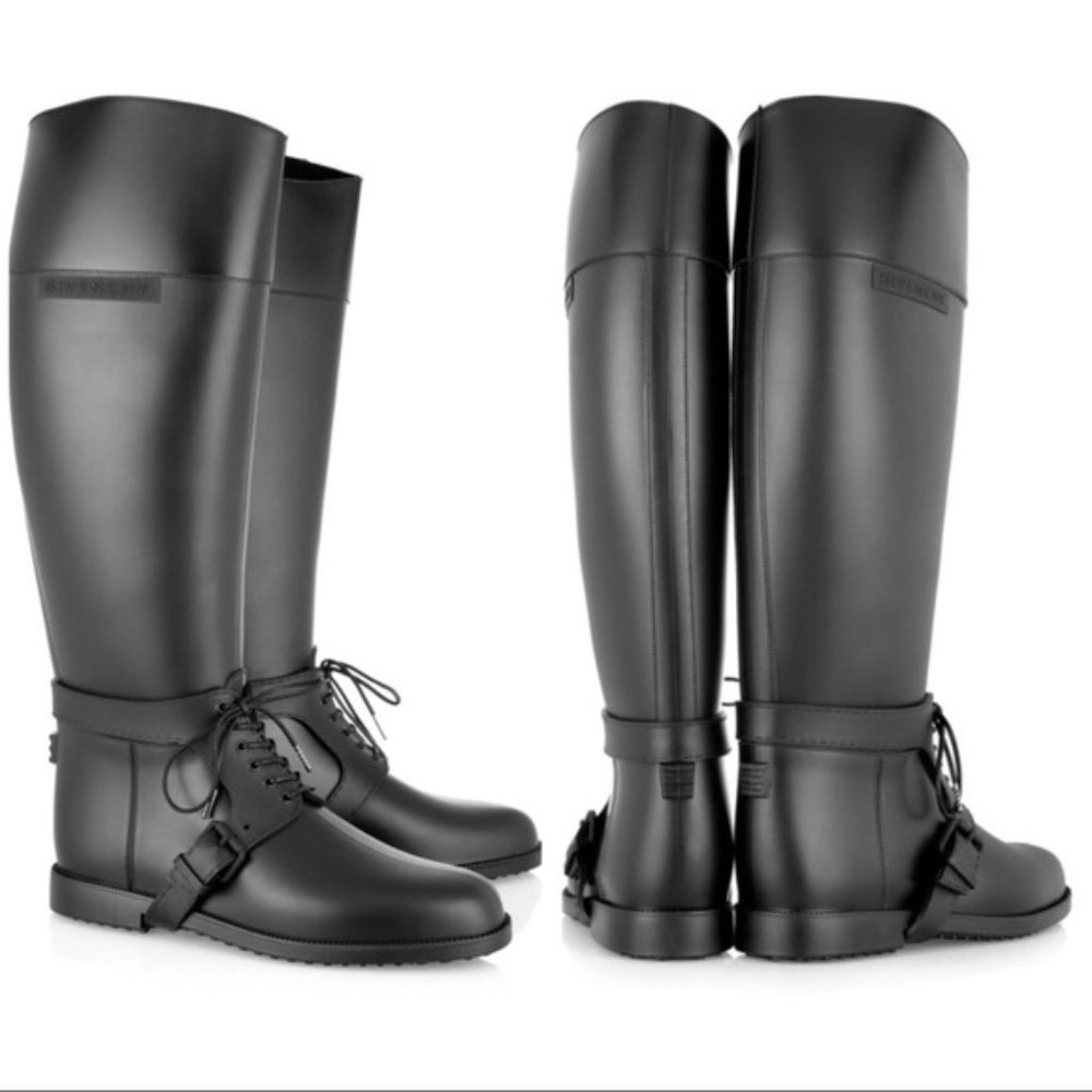 GIVENCHY RUBBER RIDING RAIN BOOT Wellies like new